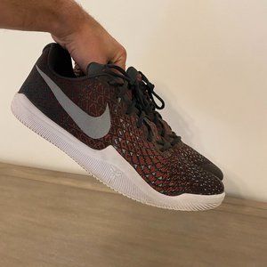 Nike Kobe Mamba Rage size 12